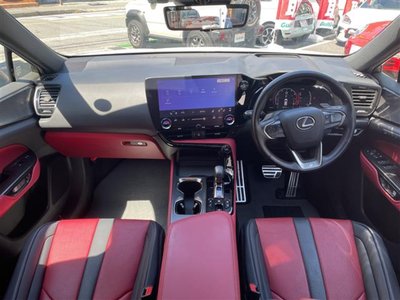 صورة مصغرة 42 لـ 2023 Lexus NX