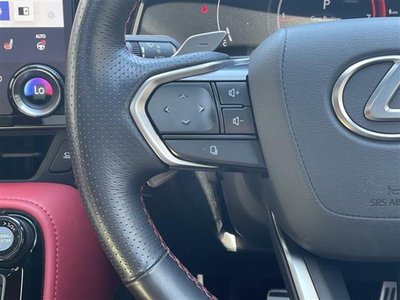 صورة 6 لـ 2023 Lexus NX