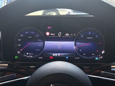 MERCEDES-BENZ S-CLASS - 8