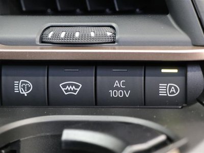 TOYOTA CROWN SPORT - 9