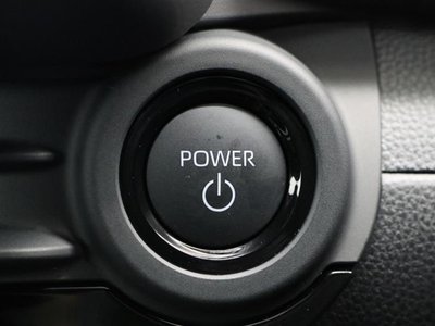 TOYOTA CROWN SPORT - 8