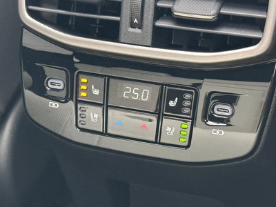 2025 Lexus RX — миниатюра 70