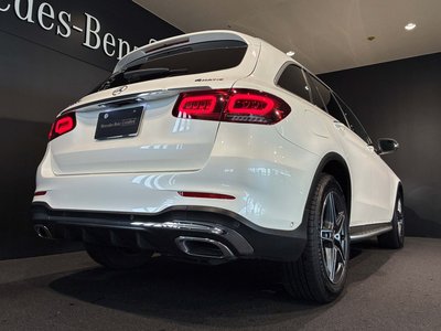 MERCEDES-BENZ GLC - 10