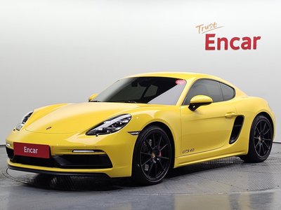 2021 Porsche 718 — фото 1