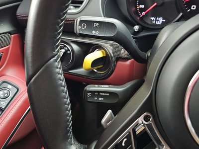 2021 Porsche 718 — миниатюра 18