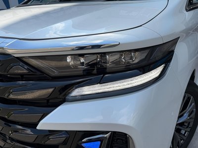 2025 Toyota VELLFIRE — фото 10