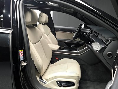 AUDI A8 - 10