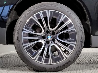 2025 BMW X3 — миниатюра 28