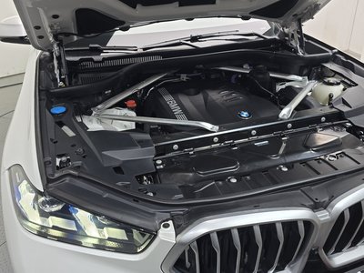 صورة 7 لـ 2024 BMW X6