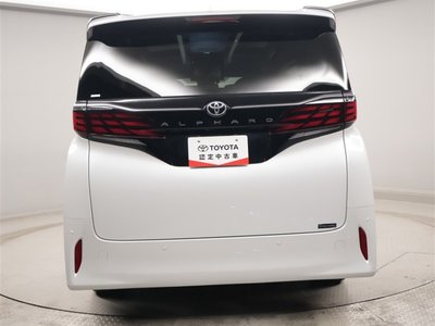 2023 TOYOTA ALPHARD photo 4