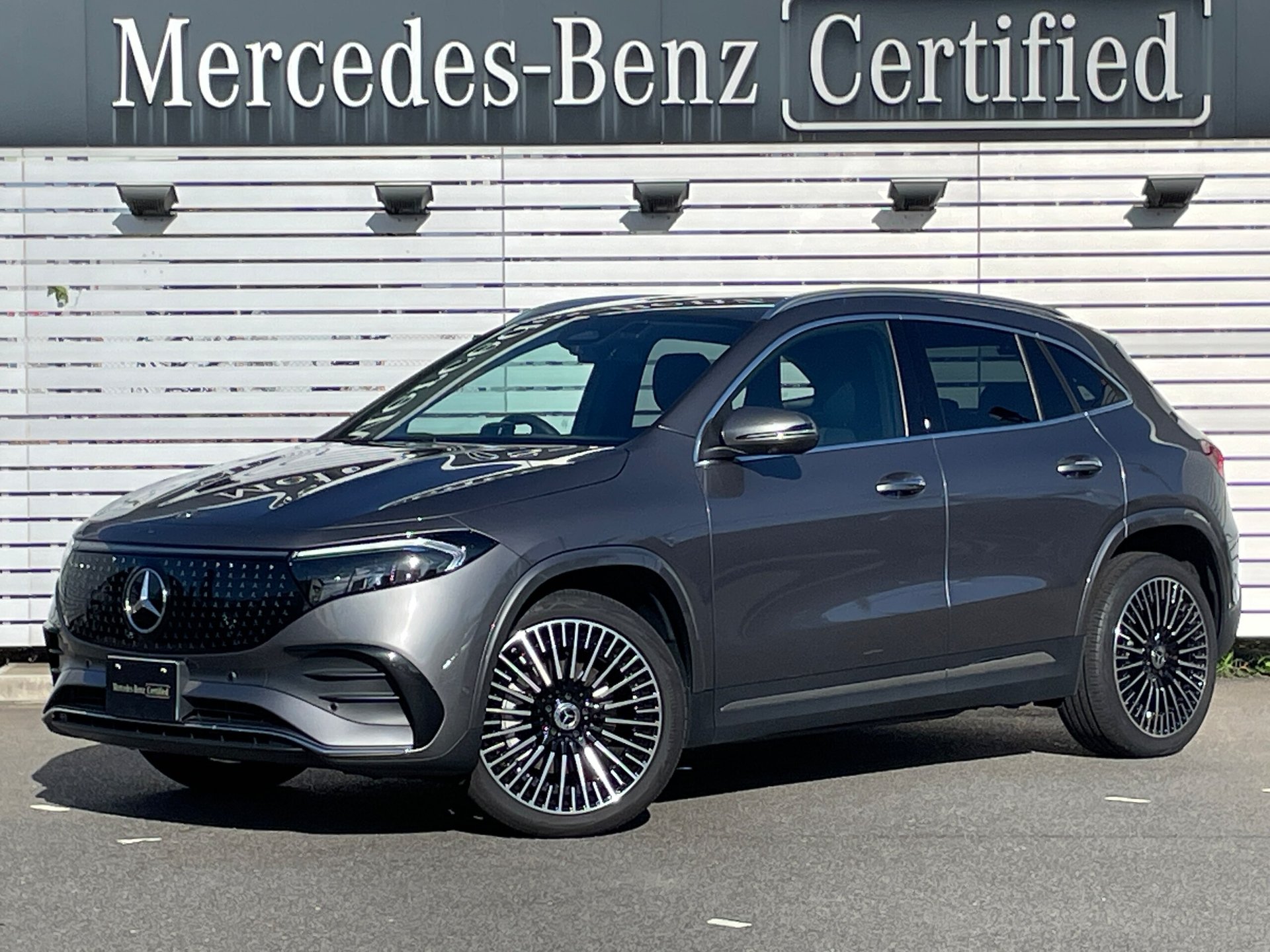 MERCEDES-BENZ EQA - View 1