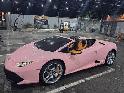 LAMBORGHINI HURACAN - 1