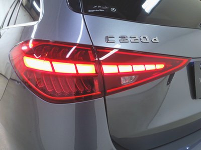 2024 MERCEDES-BENZ C-CLASS photo 5