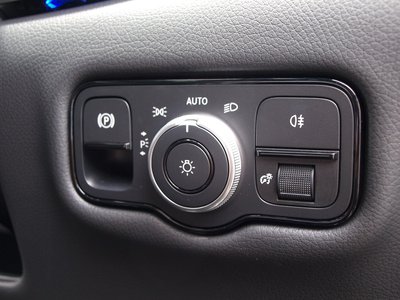 صورة مصغرة 25 لـ 2025 Mercedes-BENZ V-CLASS