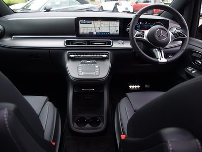 صورة مصغرة 61 لـ 2025 Mercedes-BENZ V-CLASS