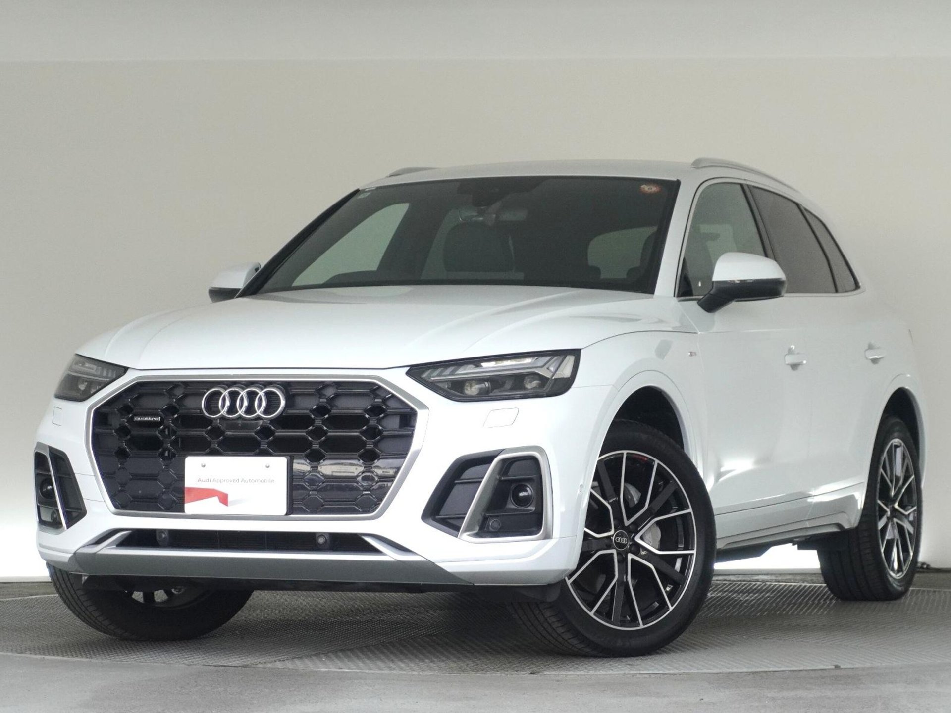 AUDI Q5 - View 1