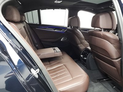 2023 BMW 5 SERIES — миниатюра 11