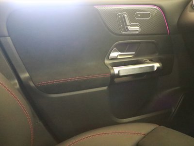 صورة مصغرة 16 لـ 2023 Mercedes-BENZ GLB