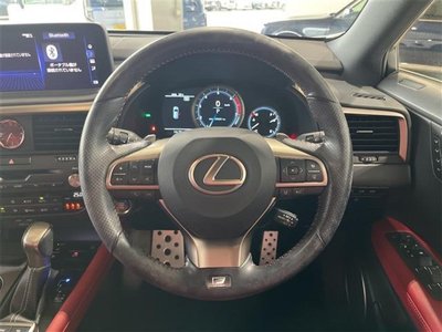 LEXUS RX - 9
