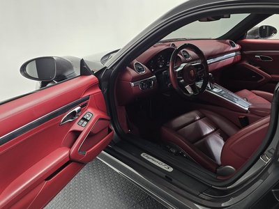 2021 Porsche 718 — миниатюра 13