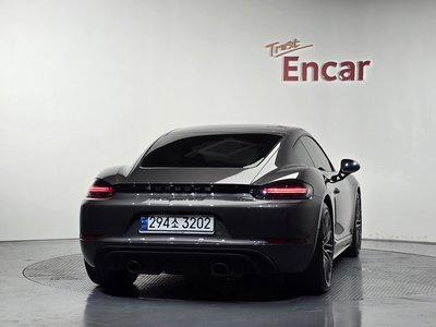 2021 Porsche 718 照片 3