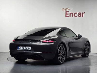 2021 Porsche 718 照片 4