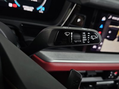 2024 Porsche CAYENNE — миниатюра 39