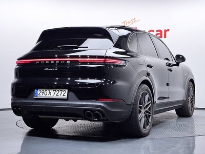2024 Porsche CAYENNE — фото 4