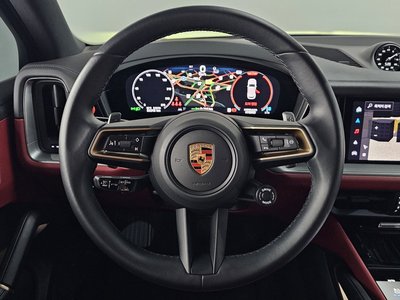 2024 Porsche CAYENNE — миниатюра 19