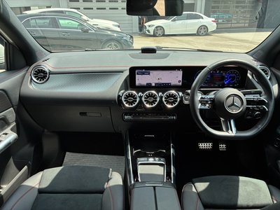 صورة 16 لـ 2025 Mercedes-BENZ EQA