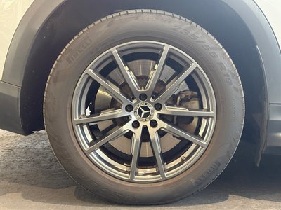 MERCEDES-BENZ EQE - 6