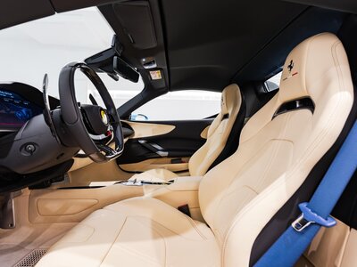 FERRARI SF90 SPIDER - 9