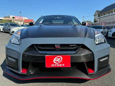 NISSAN GT-R - 2