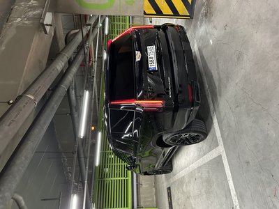 CADILLAC ESCALADE - 4