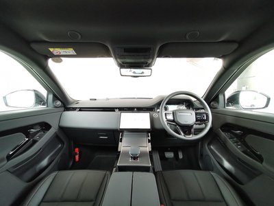 صورة 10 لـ 2025 LAND Rover RANGE ROVER EVOQUE