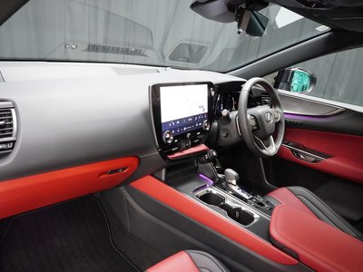 صورة مصغرة 25 لـ 2024 Lexus NX