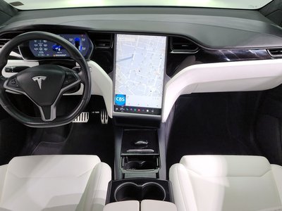 TESLA MODEL X - 5