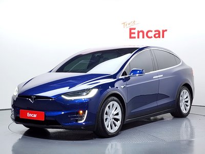 TESLA MODEL X - 1