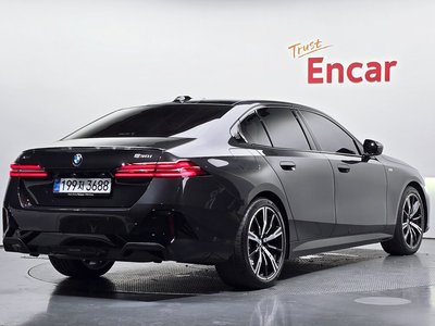 BMW 5 SERIES - 2