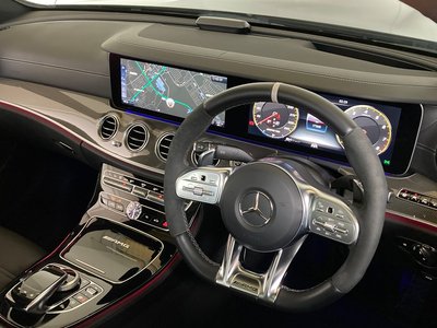 MERCEDES-BENZ E-CLASS AMG - 8