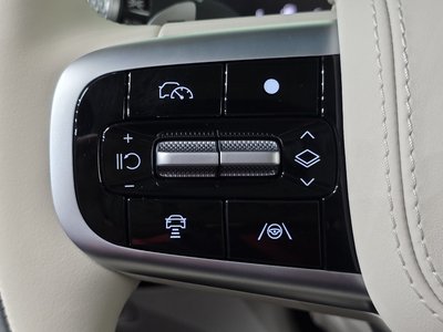 2024 Genesis G80 (RG3) thumbnail 25