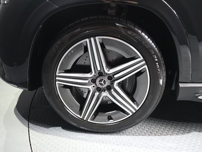 صورة 6 لـ 2023 Mercedes-BENZ GLE