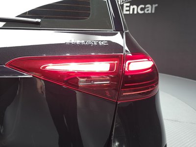 صورة 10 لـ 2023 Mercedes-BENZ GLE