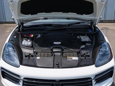 PORSCHE CAYENNE - 9