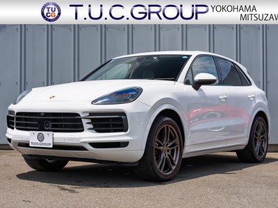 PORSCHE CAYENNE - 1