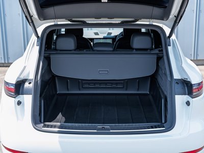 PORSCHE CAYENNE - 10