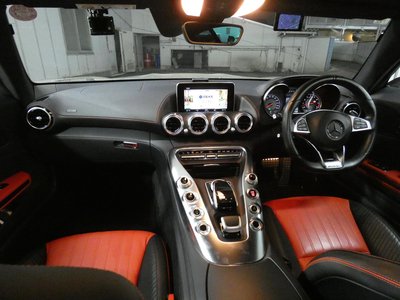 MERCEDES-BENZ AMG GT - 3