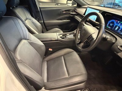 2024 Toyota CROWN SPORT photo 8