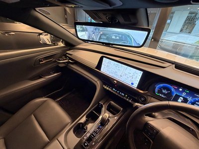 صورة مصغرة 13 لـ 2024 Toyota CROWN SPORT