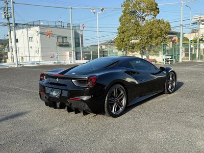 FERRARI 488 - 7